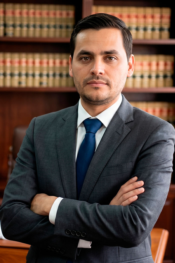 Nicólás Álvarez M.
